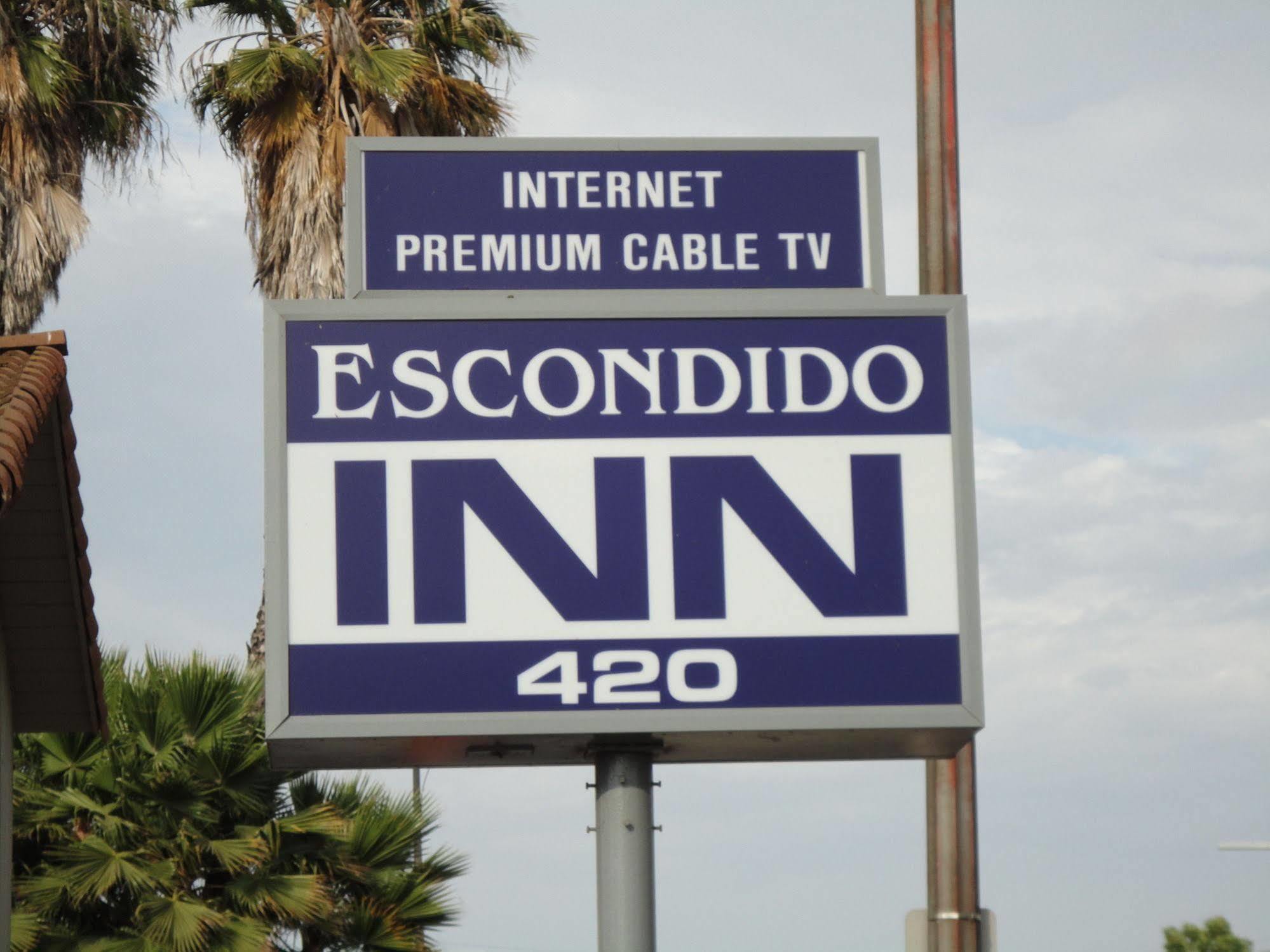 Escondido Inn Екстериор снимка